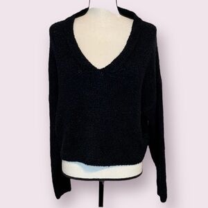 Urban Outfitters Pullover Sweater V-Neck Knobby Knit Boxy Slouchy Black Large